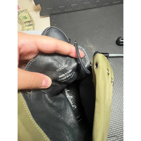 Free People Women's Goldie Lug Sole Lace-Up Boots Khaki Green Fold Over 36 US 6 - Picture 11 of 11